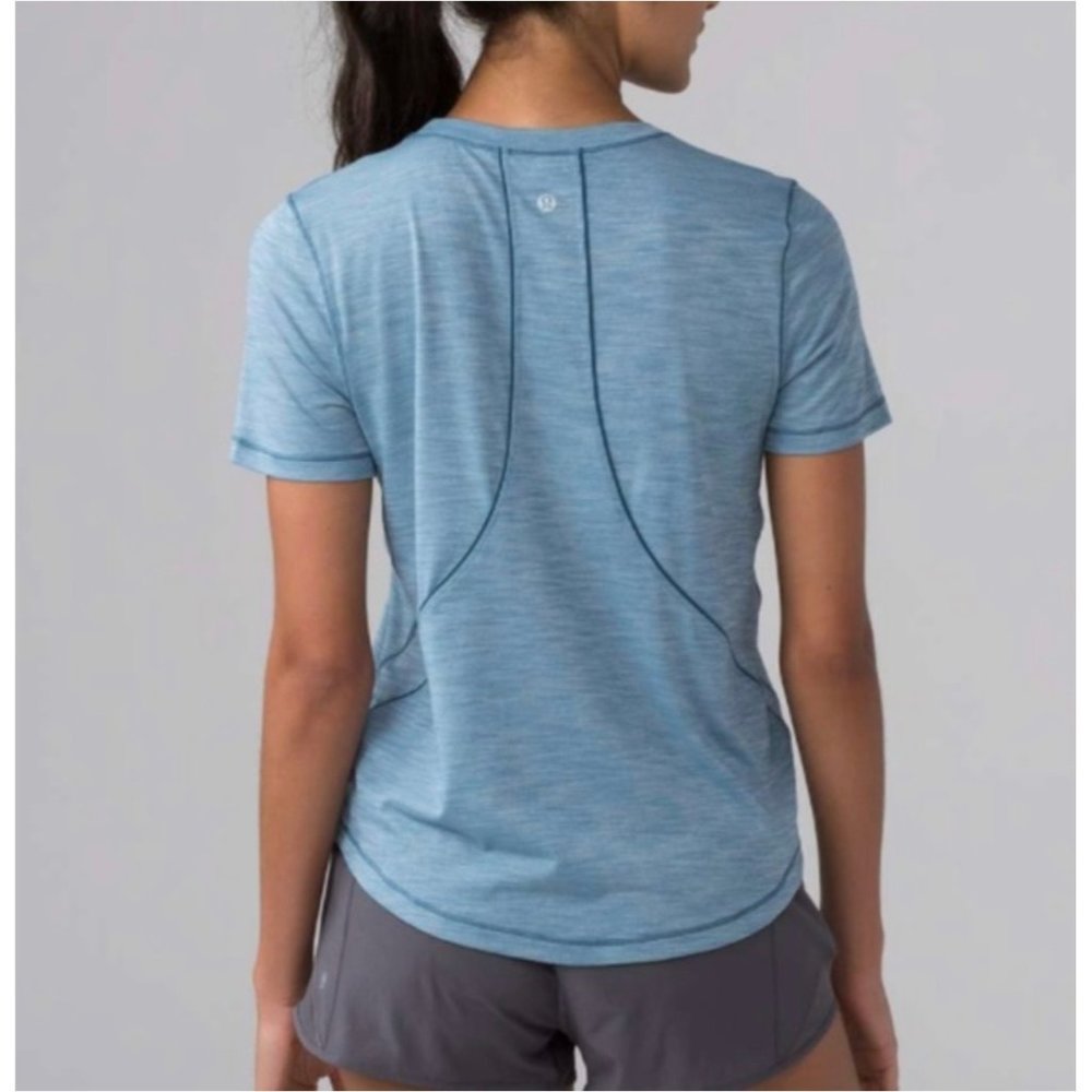 LULULEMON Long distance short sleeves tee in heather blue, Size 10 A79